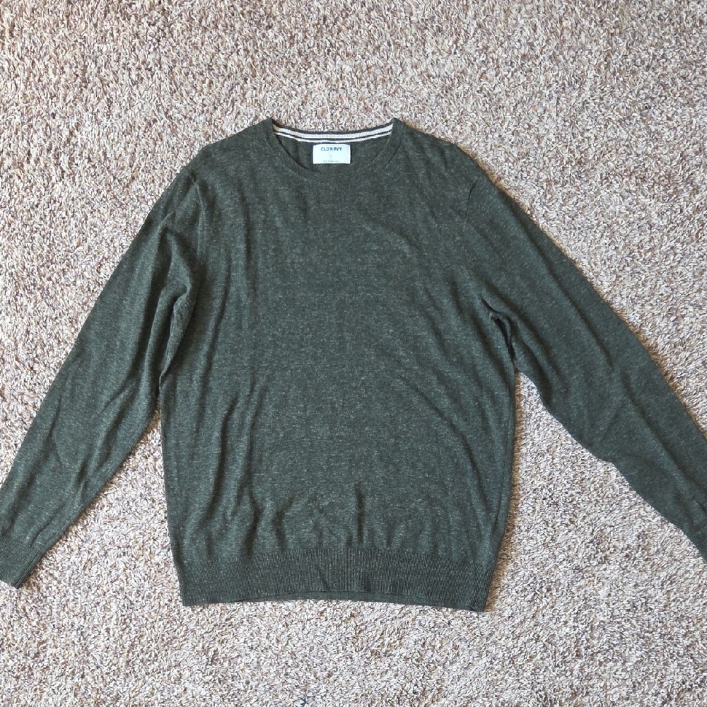 **NEVER WORN** Old Navy Sweater, Men's, Olive Green, Lightweight, Size Large